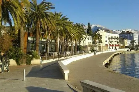 Eleni Apartment Tivat Exterior photo